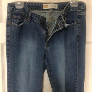 Route 66 sz 12s low rise boot cut faded blue jeans